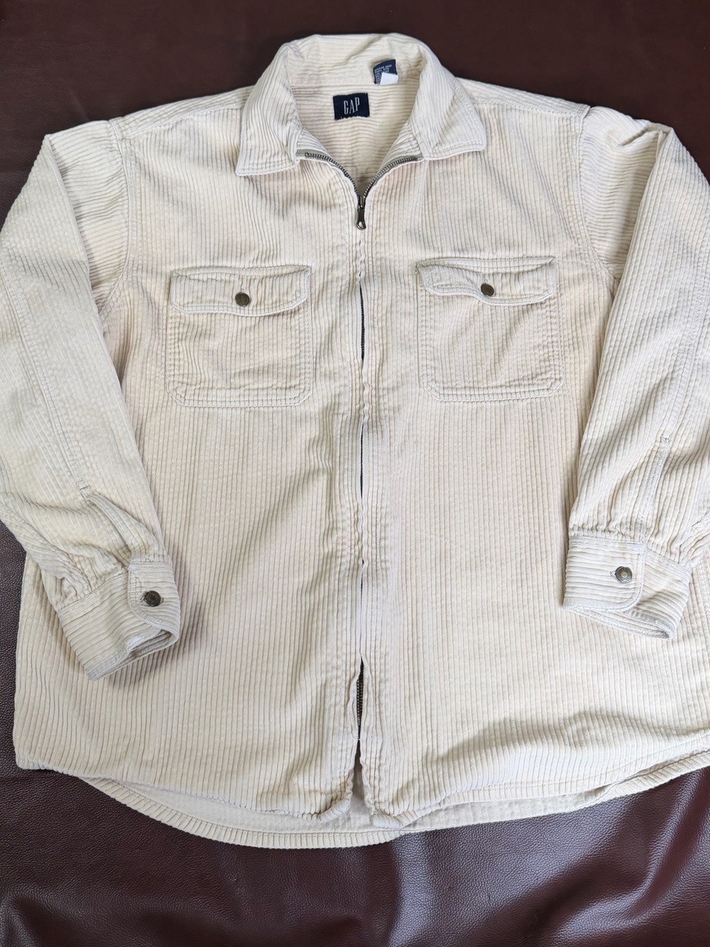 GAP women’s vintage Cream Corduroy Zip-Front Jacket